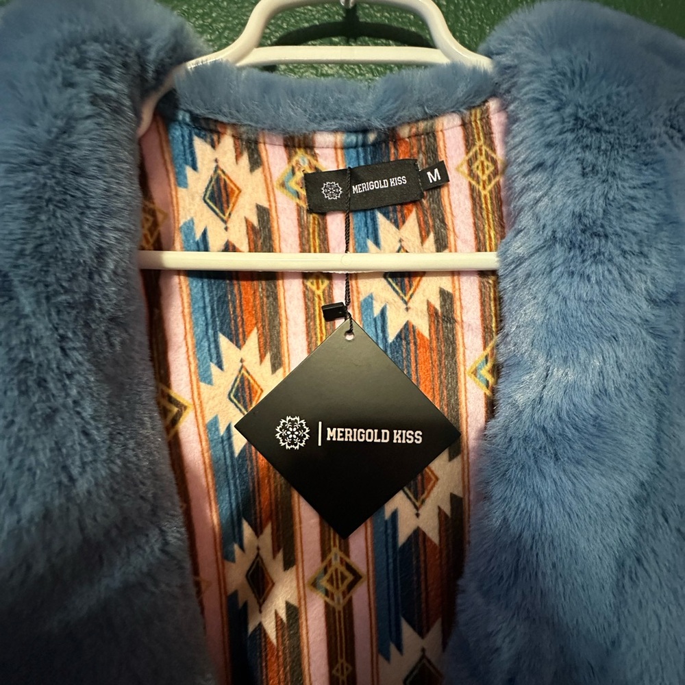 Geometric Patterned Teddy Jacket with Blue Accent… - image 2